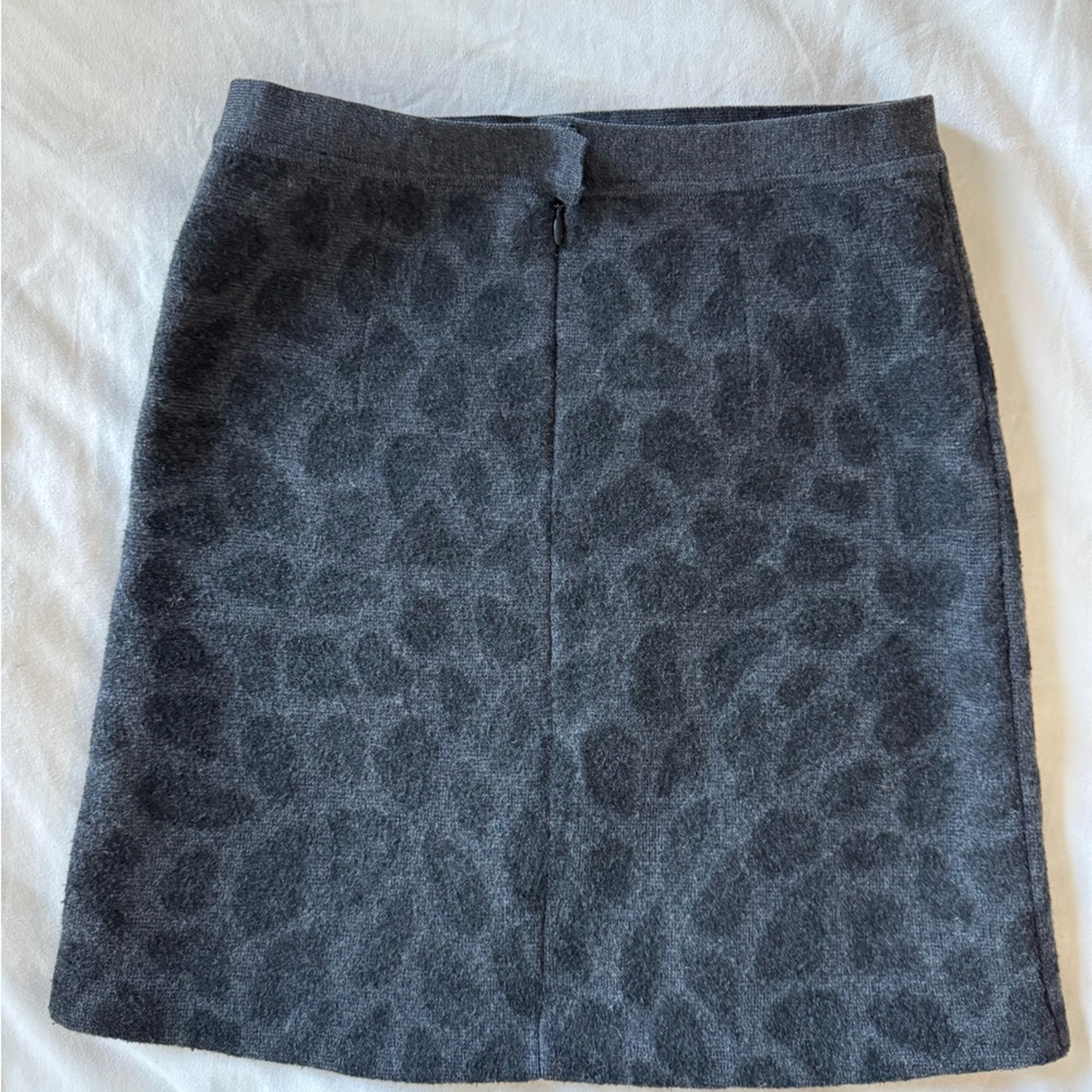 Leopard Mini Skirt - Picture 2 of 3